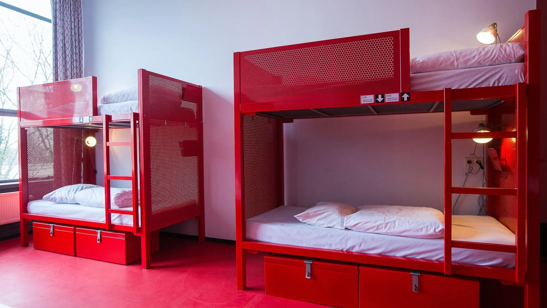 Wow Amsterdam Hostel